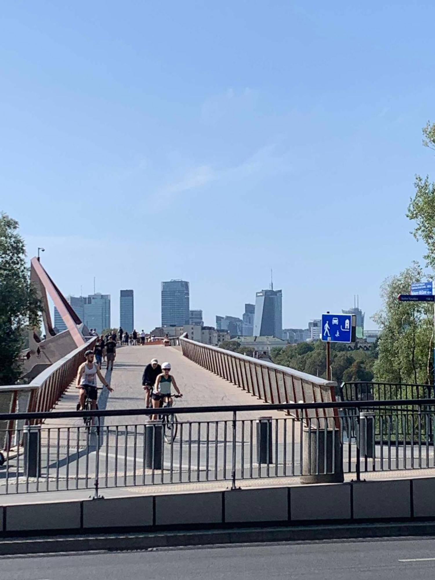 Apartament Nad Wisla Spacerem Do Centrum I Starego Miasta Warschau Exterior foto