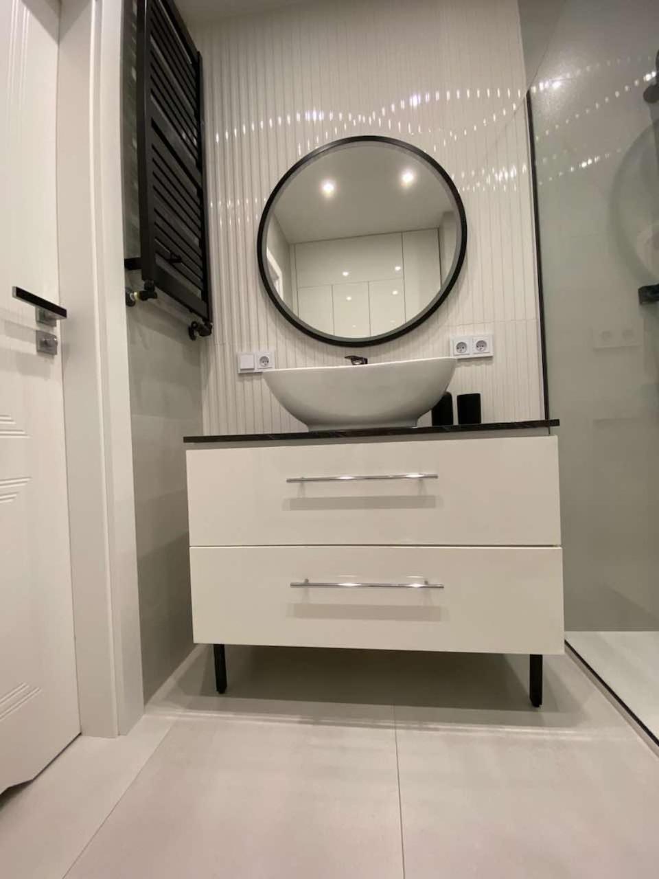 Apartament Nad Wisla Spacerem Do Centrum I Starego Miasta Warschau Exterior foto